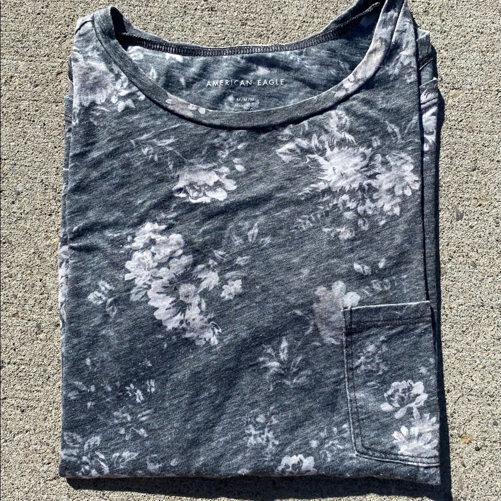 Women’s American Eagle T-Shirt